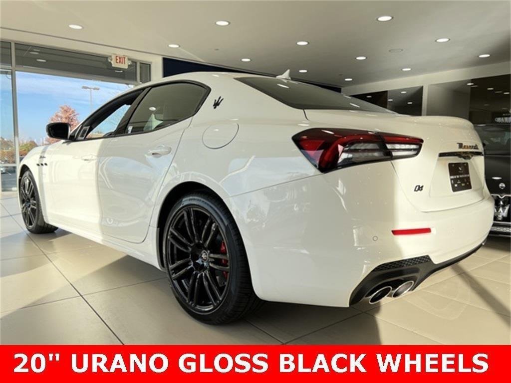 New 2024 Maserati Ghibli Modena Ultima Q4 image 4