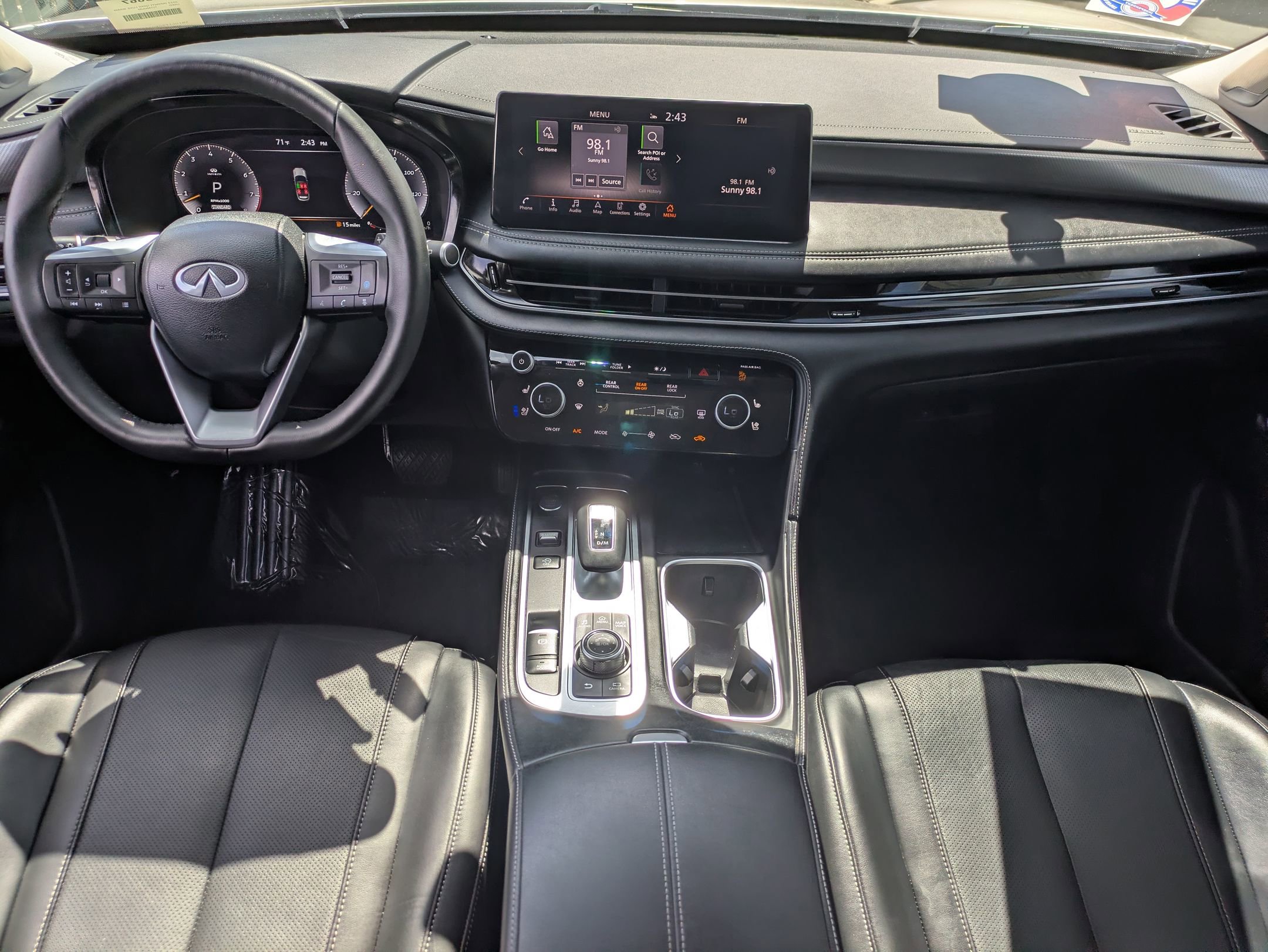 Used 2023 INFINITI QX60 Luxe w/ Performance Audio Package image 12