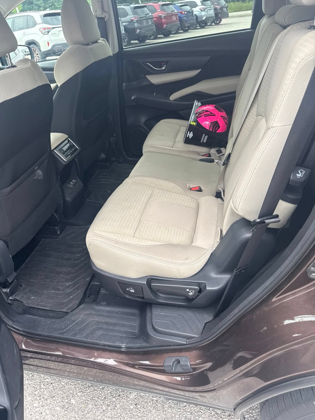 Used 2019 Subaru Ascent Premium AWD/4WD image 18