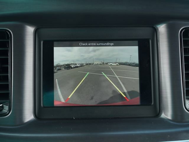 Used 2018 Dodge Charger SXT w/ Blacktop Package image 28