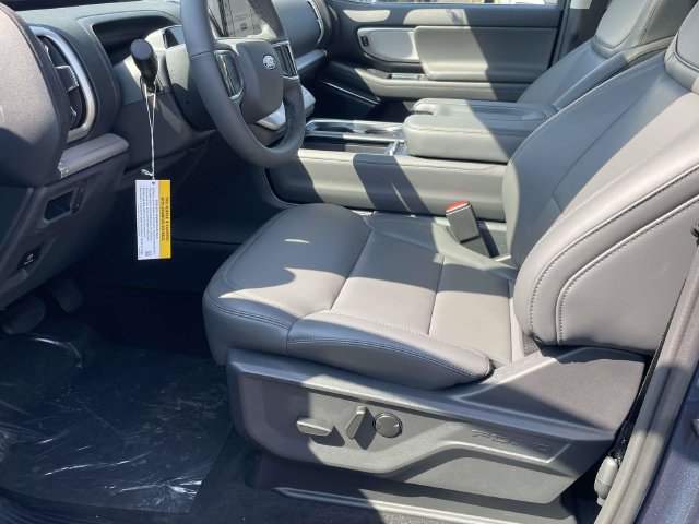 New 2027 Ford Expedition Max Active RWD image 17