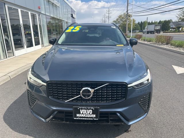 Certified 2025 Volvo XC60 B5 Plus AWD/4WD image 7
