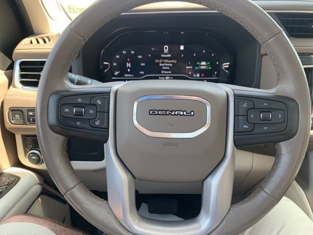 Used 2023 GMC Yukon Denali image 30