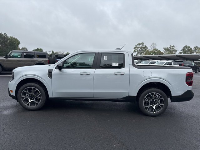 New 2025 Ford Maverick Lariat w/ 4K Tow Package image 2