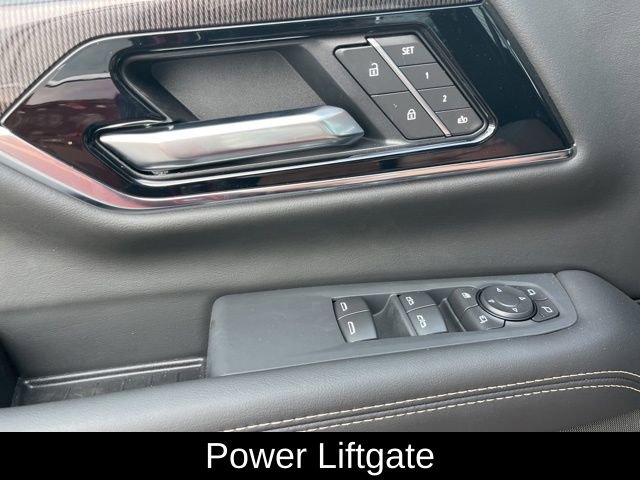 Used 2026 GMC Yukon Elevation image 13