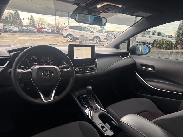 Used 2023 Toyota Corolla SE w/ Carpet Mat Package (TMS) image 19