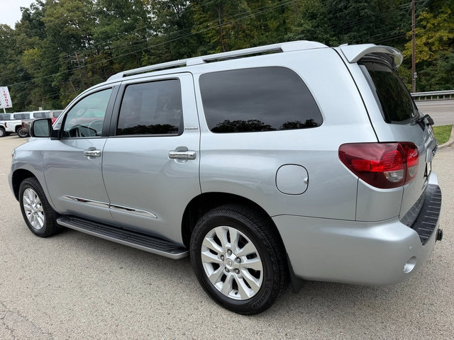 Certified 2021 Toyota Sequoia Platinum AWD/4WD image 9