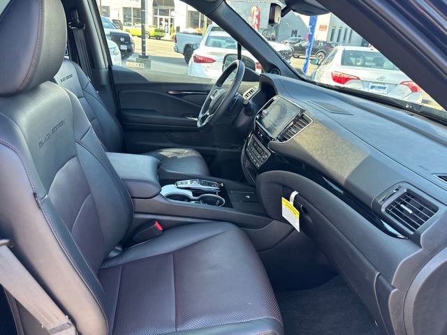 Certified 2024 Honda Ridgeline Black Edition image 20
