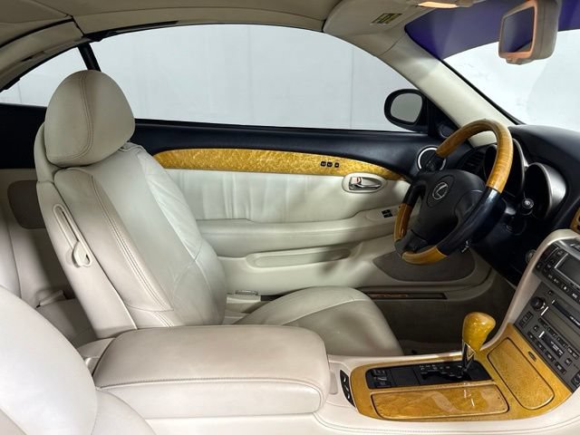 Used 2005 Lexus SC 430 Convertible RWD image 27