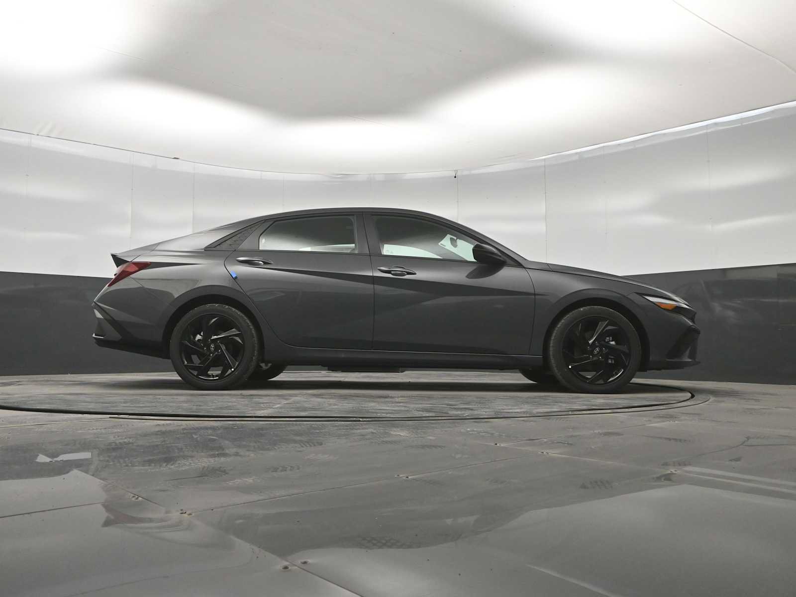 New 2026 Hyundai Elantra SEL Sport FWD image 42