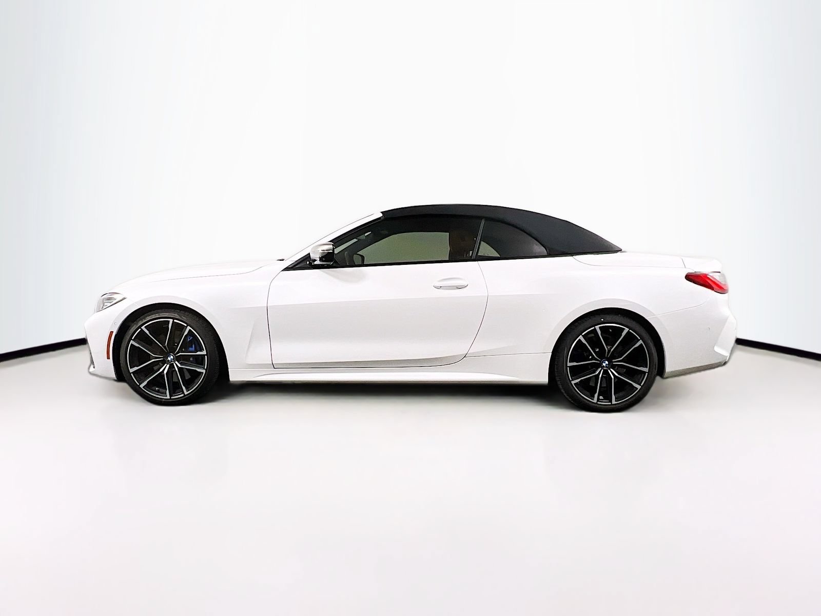 Used 2023 BMW 440i xDrive Convertible w/ Premium Package AWD/4WD image 4
