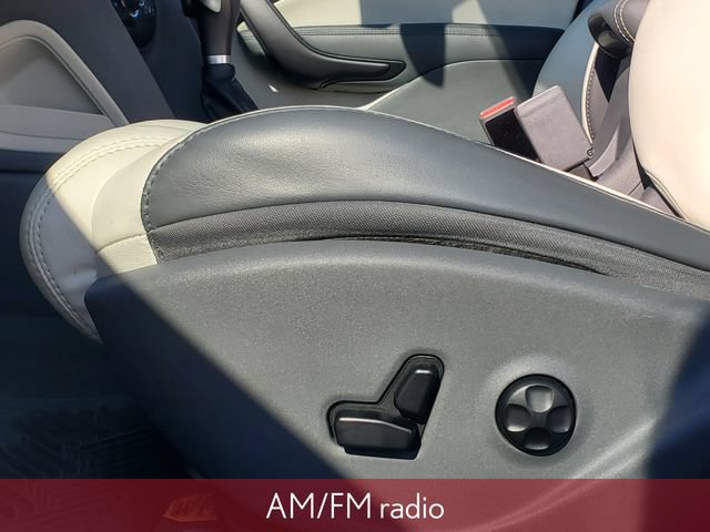 Used 2013 Dodge Dart Limited w/ Technology Group FWD image 9
