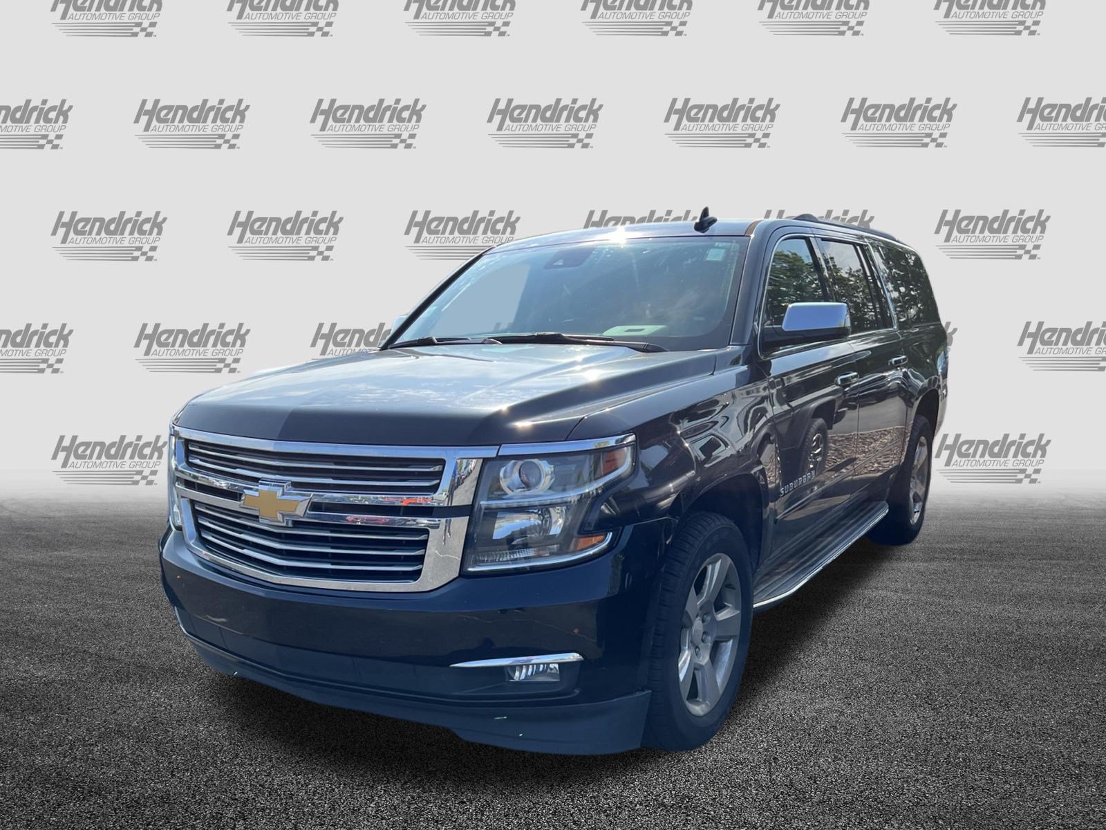 Used 2020 Chevrolet Suburban Premier AWD/4WD image 5
