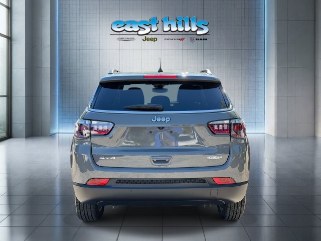 Certified 2023 Jeep Compass Latitude AWD/4WD image 4