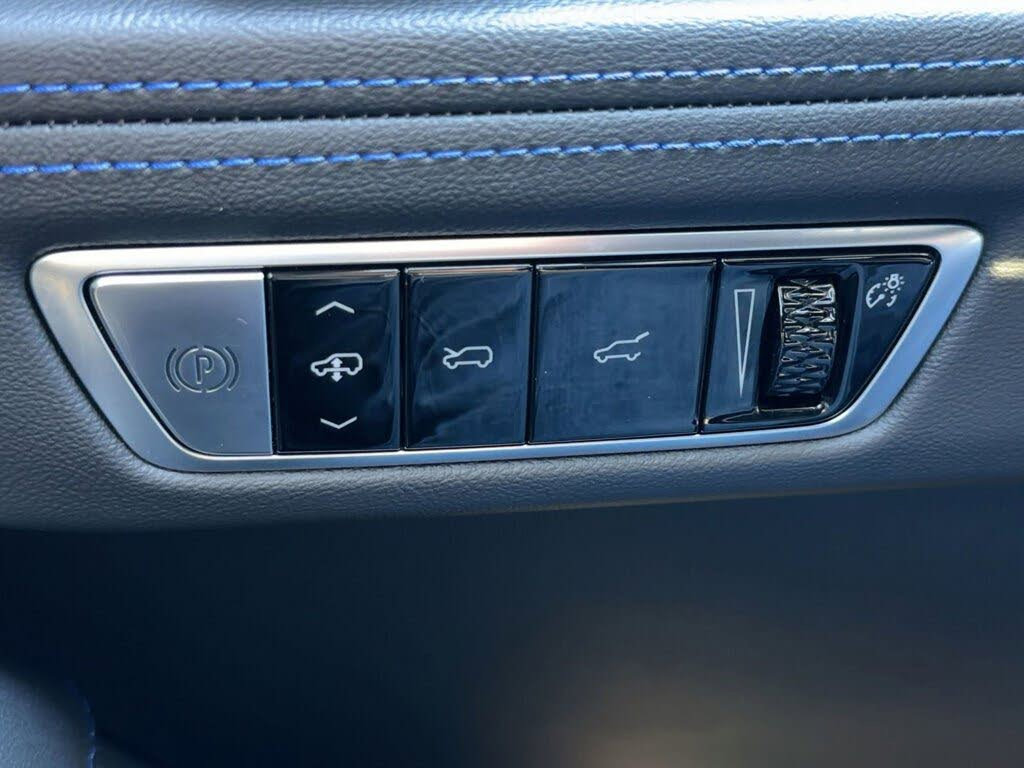 Used 2025 Cadillac Escalade IQ Sport 1 image 31