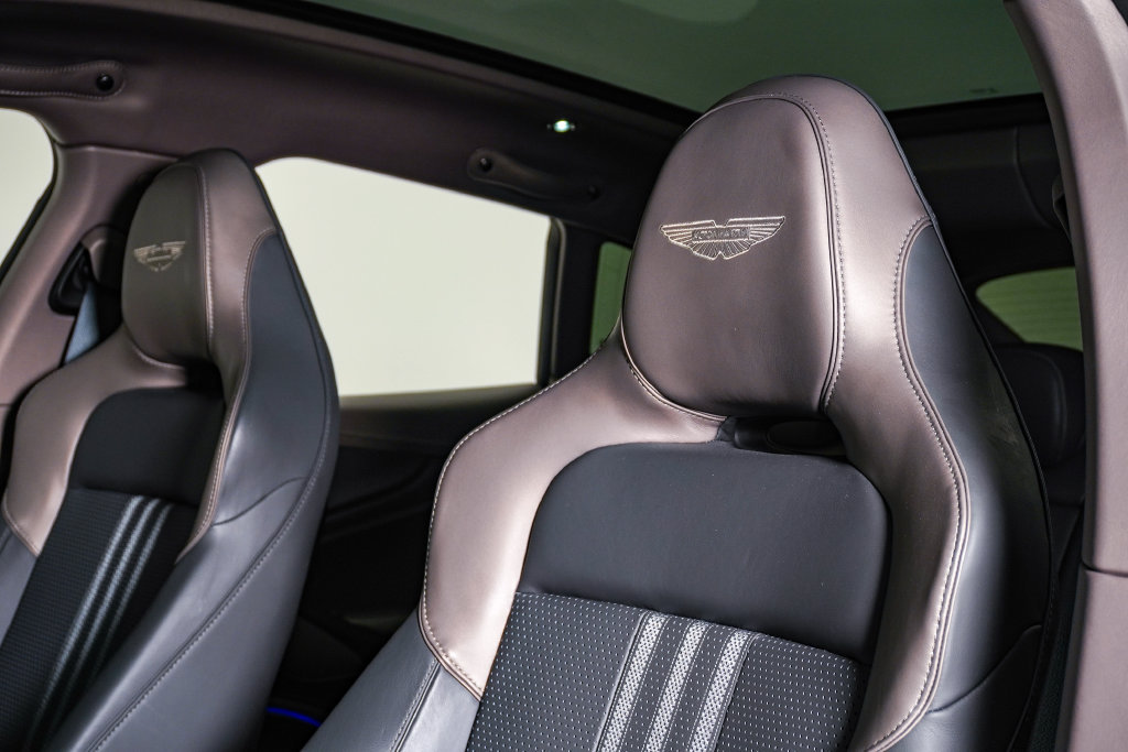 Used 2025 Aston Martin DBX 707 AWD/4WD image 23