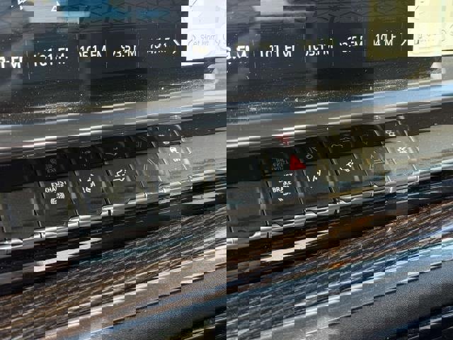 Used 2024 GMC Sierra 3500 SLE image 26