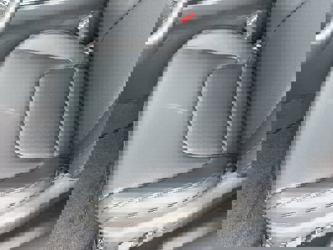 New 2026 Kia Sportage EX w/ EX Panoramic Sunroof Package image 11