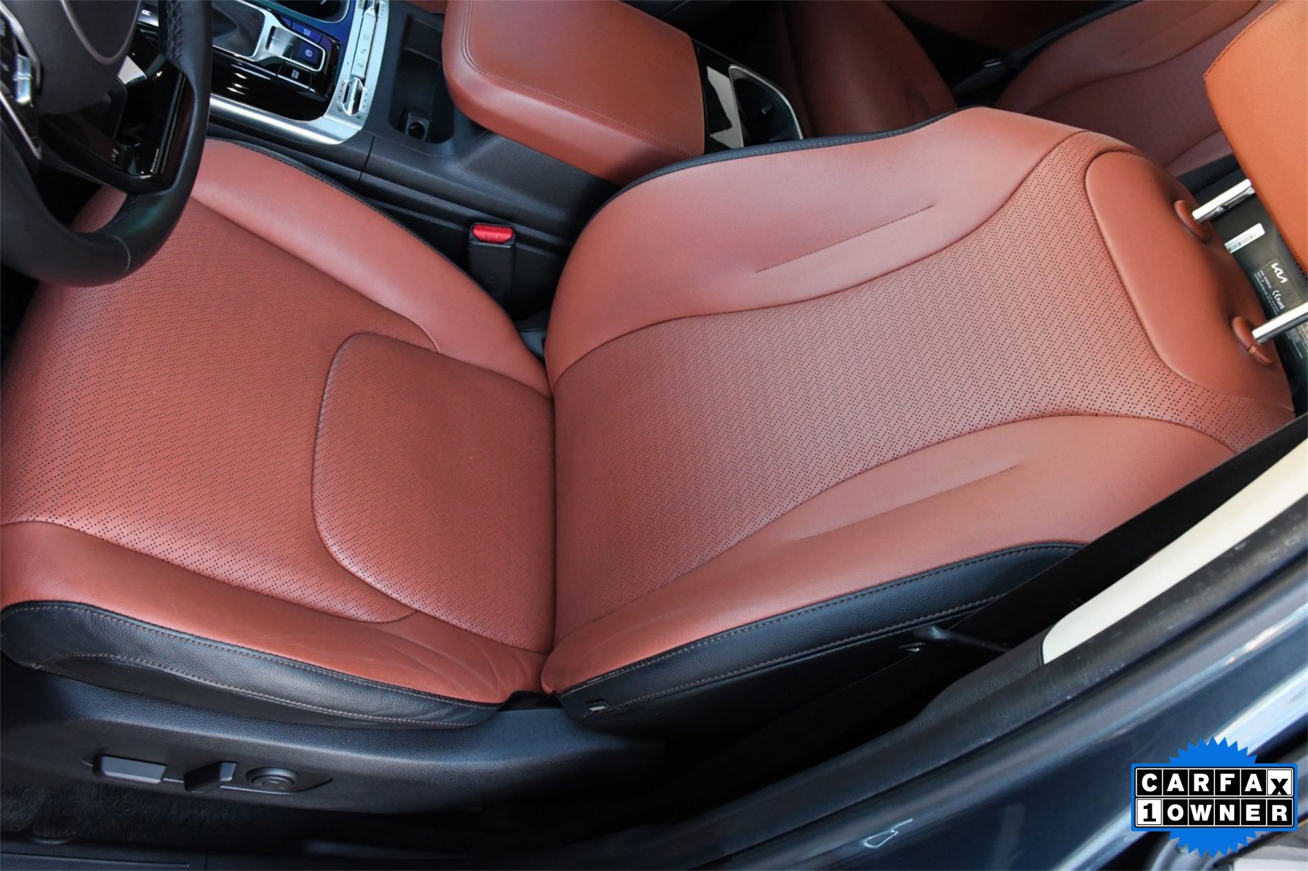 Used 2022 Kia Carnival SX Prestige image 21