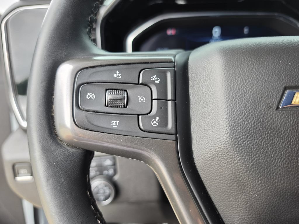 Used 2024 Chevrolet Silverado 3500 High Country w/ Technology Package AWD/4WD image 26