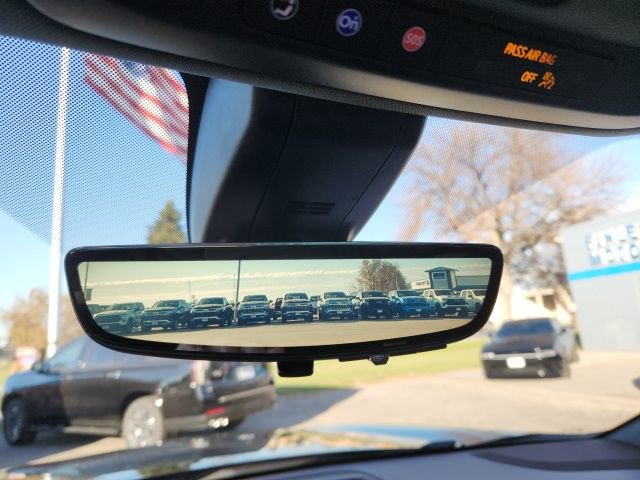 Used 2021 Chevrolet Suburban High Country image 19