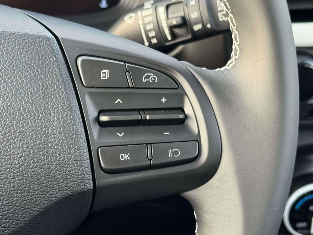 New 2026 Hyundai Venue SEL image 19