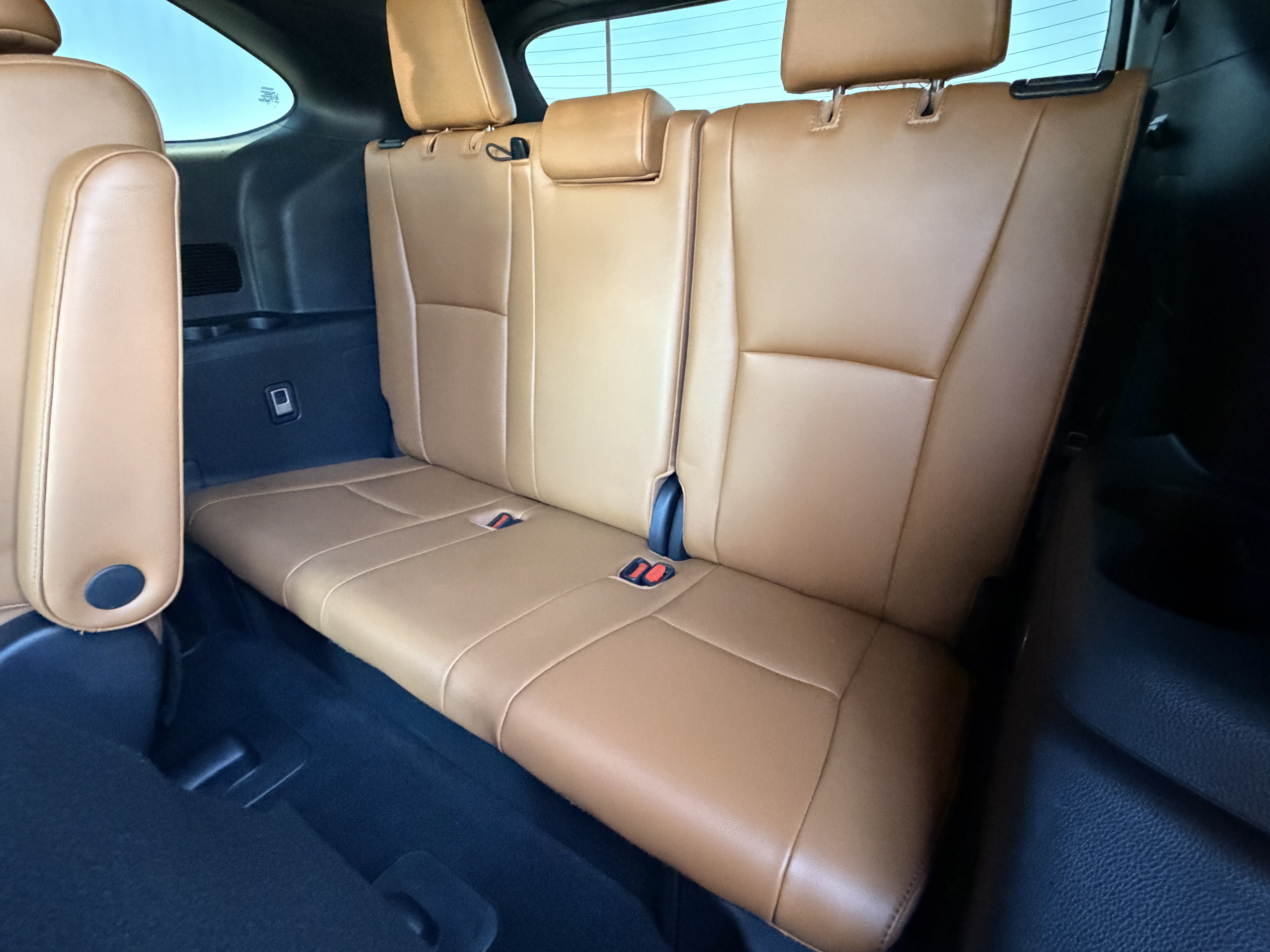 Used 2021 Toyota Highlander Platinum AWD/4WD image 29