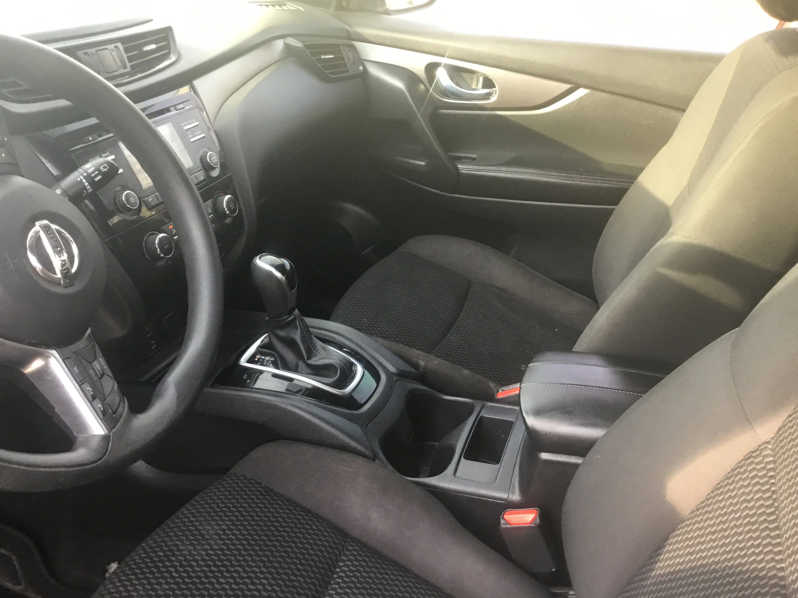Used 2018 Nissan Rogue Sport S w/ S Appearance Package FWD image 12