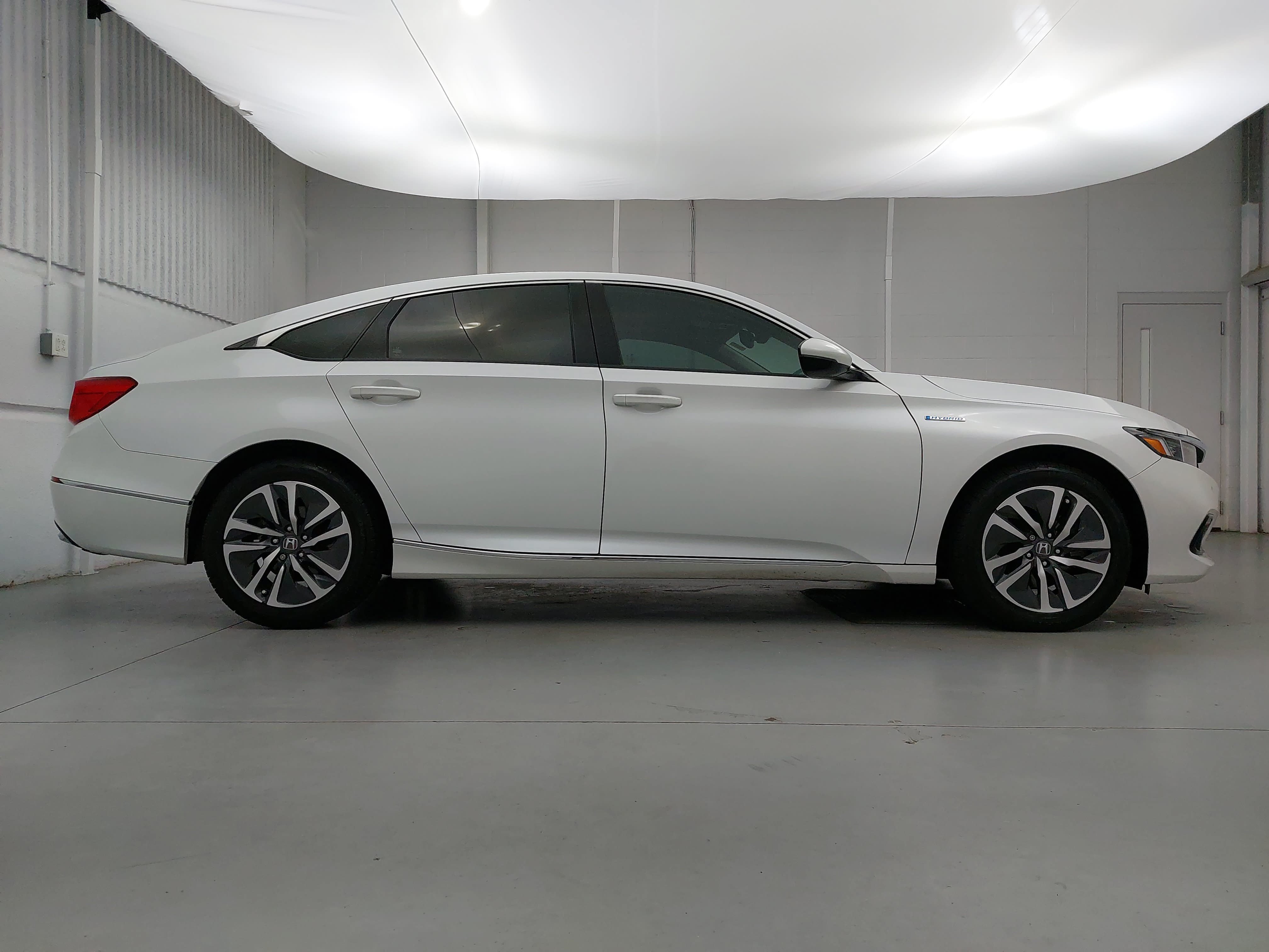 Used 2022 Honda Accord EX-L image 8