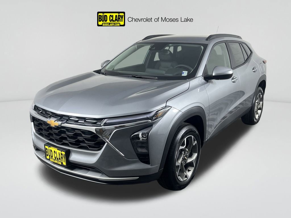 New 2025 Chevrolet Trax LT w/ Driver Confidence Package image 1
