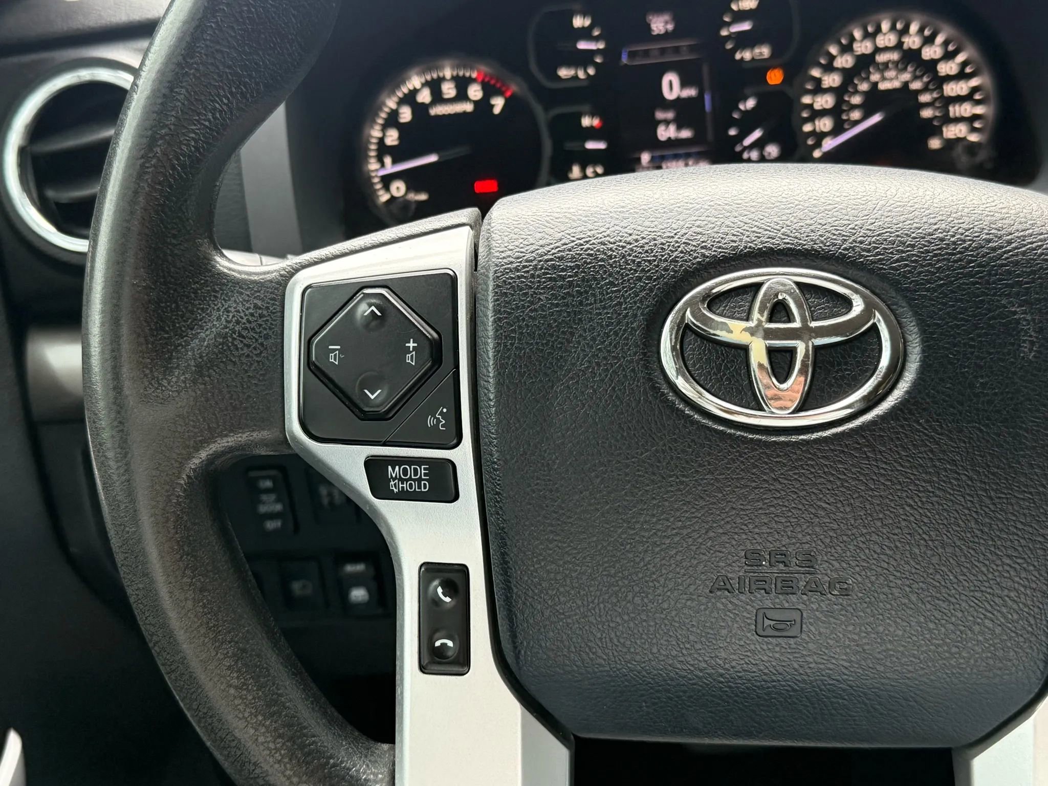 Used 2018 Toyota Tundra SR5 w/ SR5 Upgrade Package image 12
