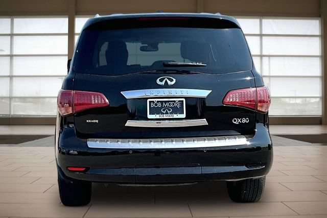 Used 2017 INFINITI QX80 2WD w/ Driver Assistance Package image 4