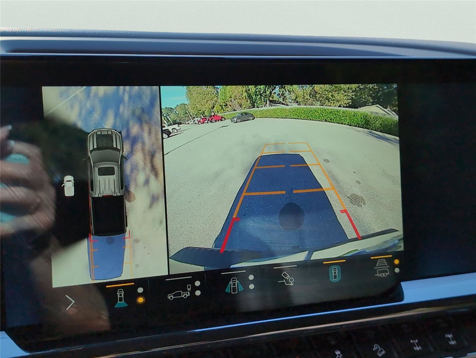 Used 2022 Chevrolet Silverado 1500 ZR2 image 15