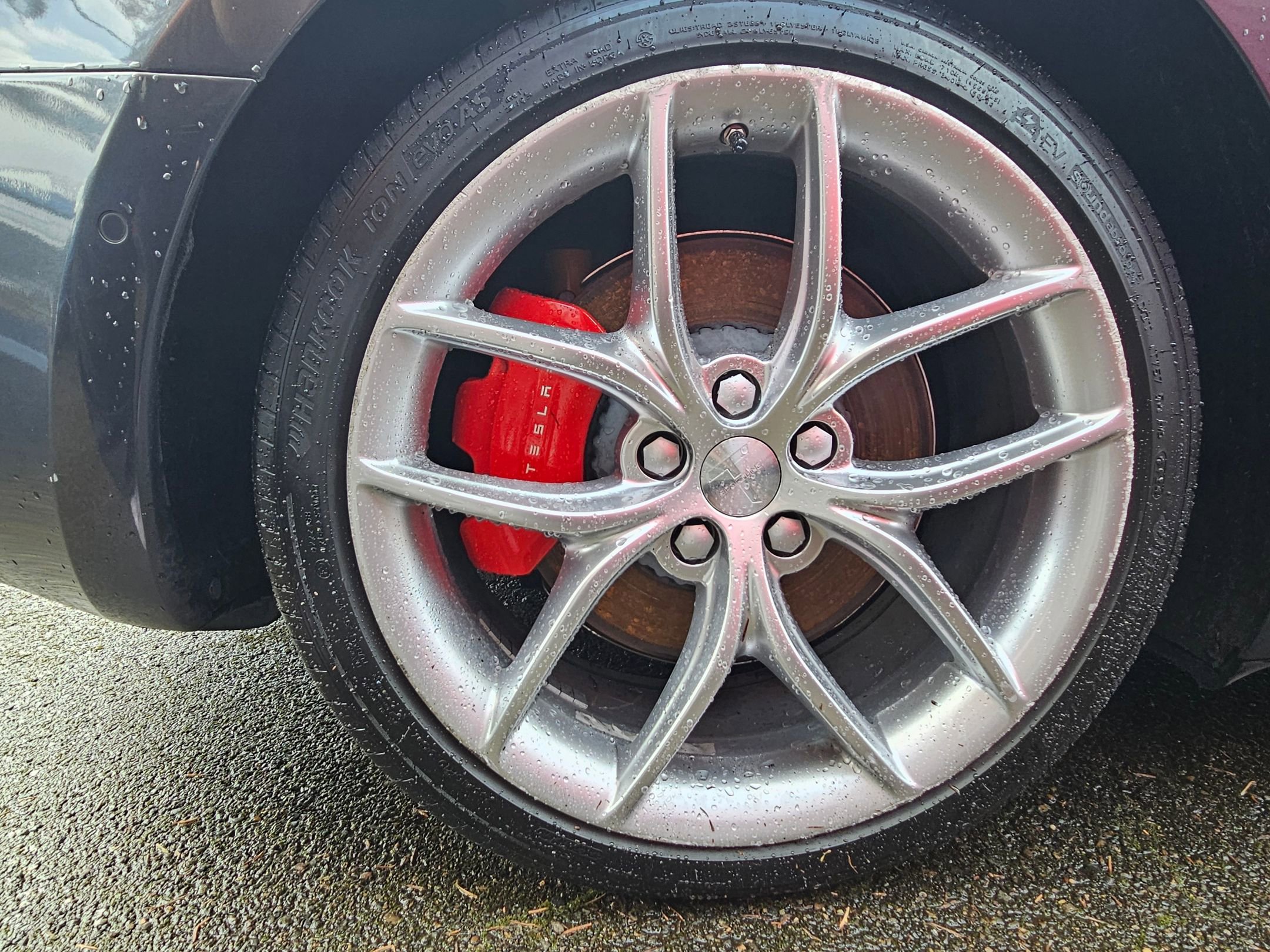 Used 2020 Tesla Model 3 Performance image 30