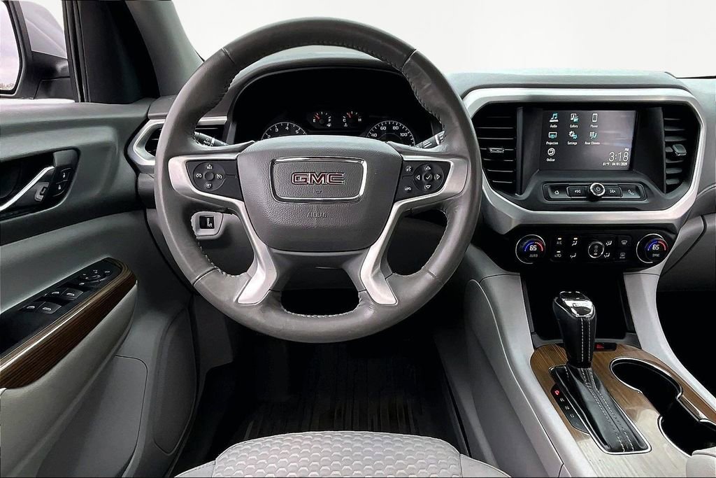 Used 2017 GMC Acadia SLE w/ LPO, Floor Liner Package image 5