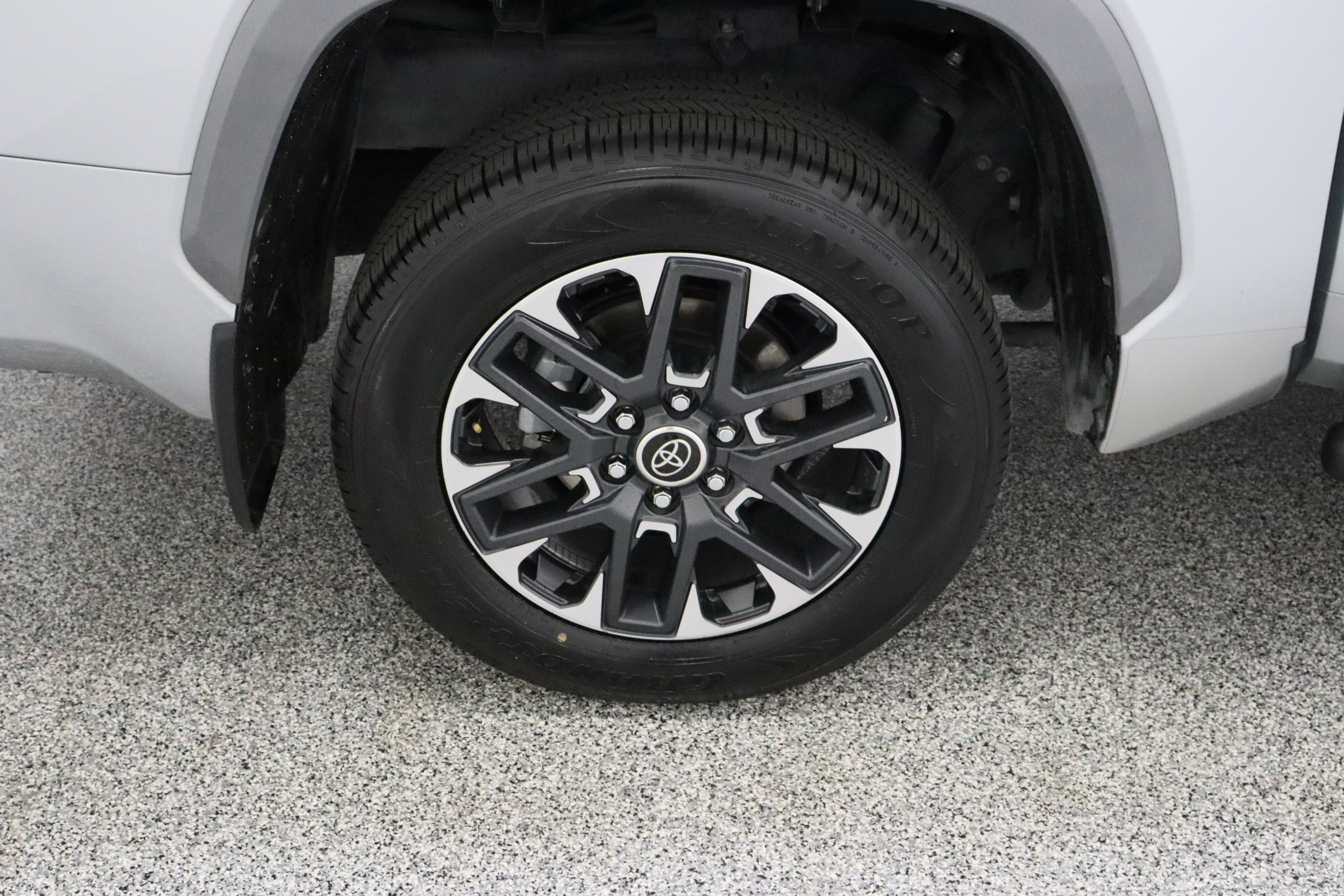 Used 2024 Toyota Tundra Limited w/ Power Package AWD/4WD image 6