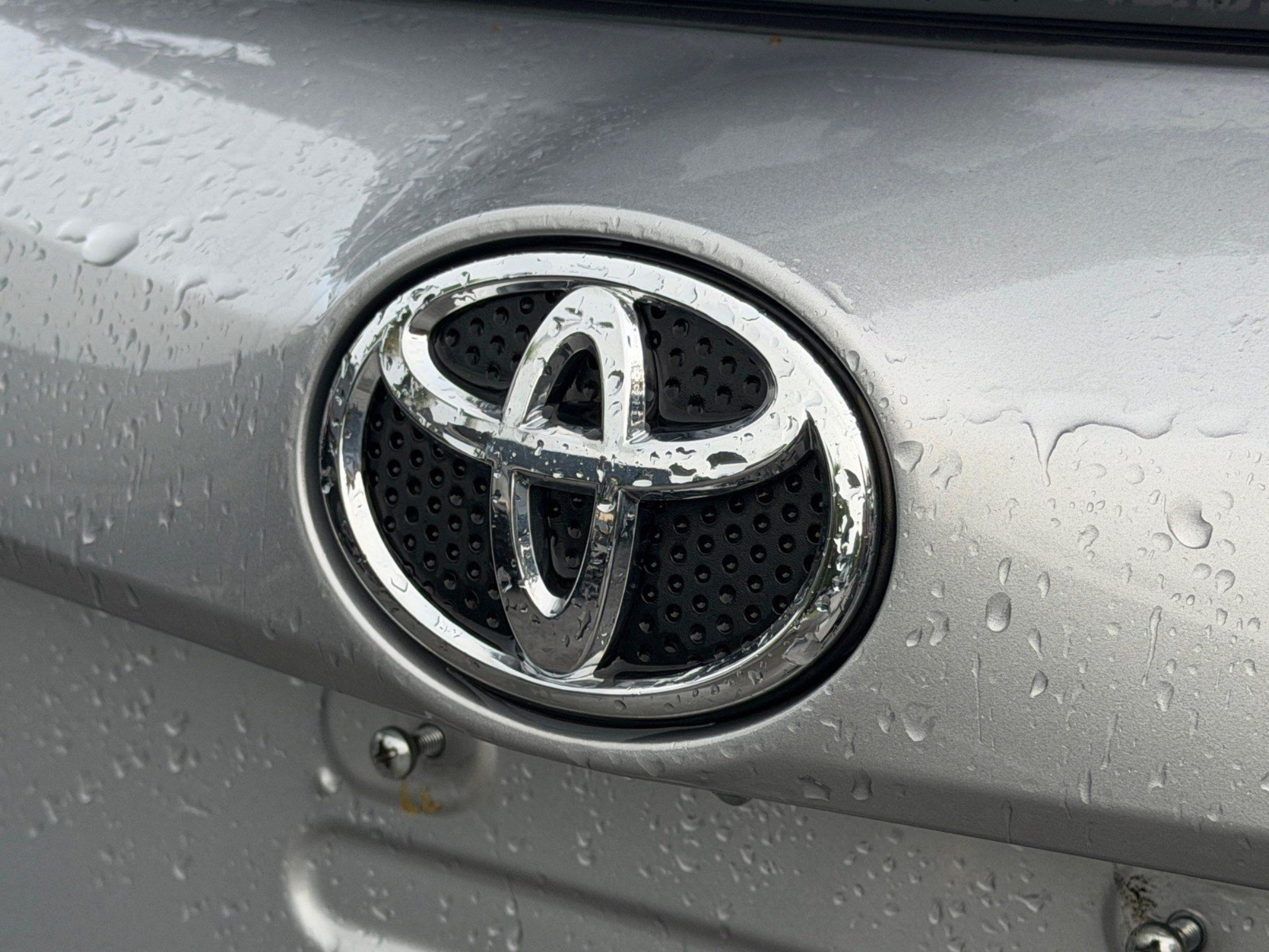 Used 2016 Toyota RAV4 Limited FWD image 15