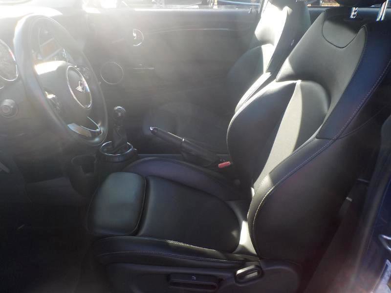 Used 2015 MINI Cooper S image 16