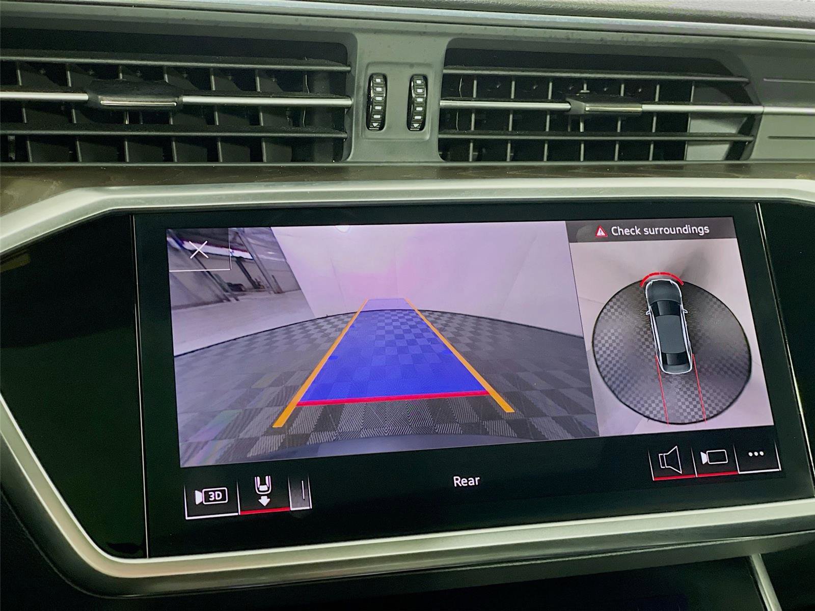 Used 2023 Audi A6 Premium image 18