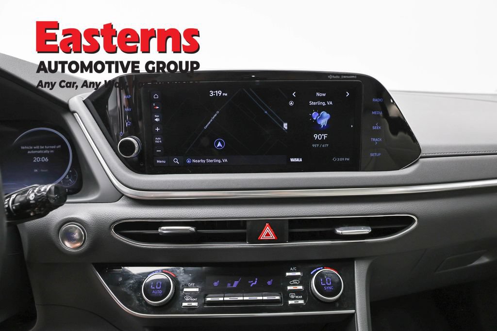 Used 2023 Hyundai Sonata SEL w/ Convenience Package FWD image 12