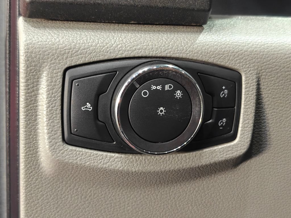 Used 2019 Ford F250 XL w/ XL Value Package AWD/4WD image 11