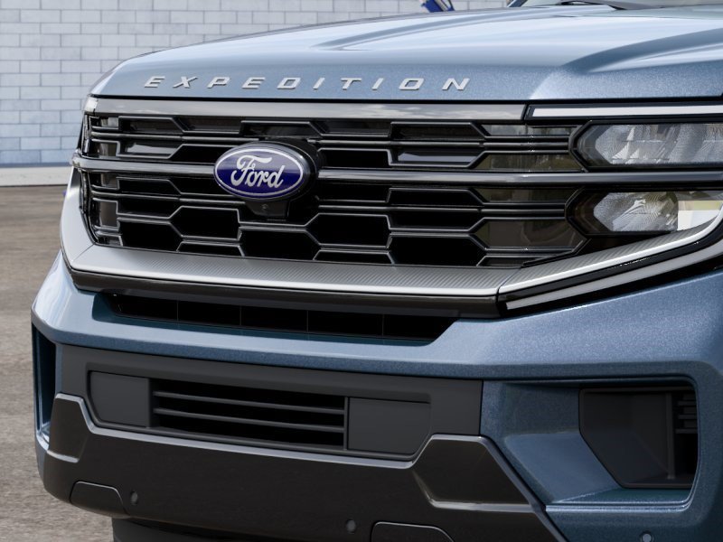 New 2027 Ford Expedition Max Platinum w/ Driver's Package RWD image 17