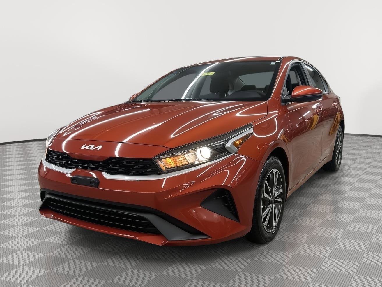 Used 2023 Kia Forte LXS w/ LXS Technology Package