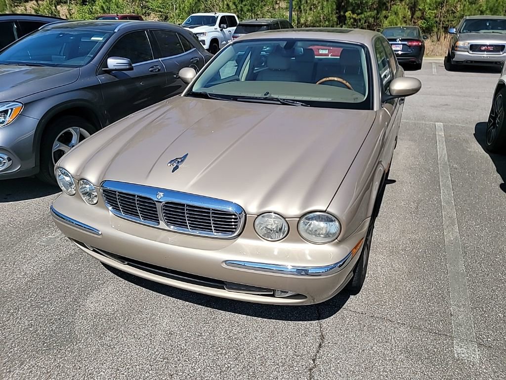Used 2005 Jaguar XJ8 image 5