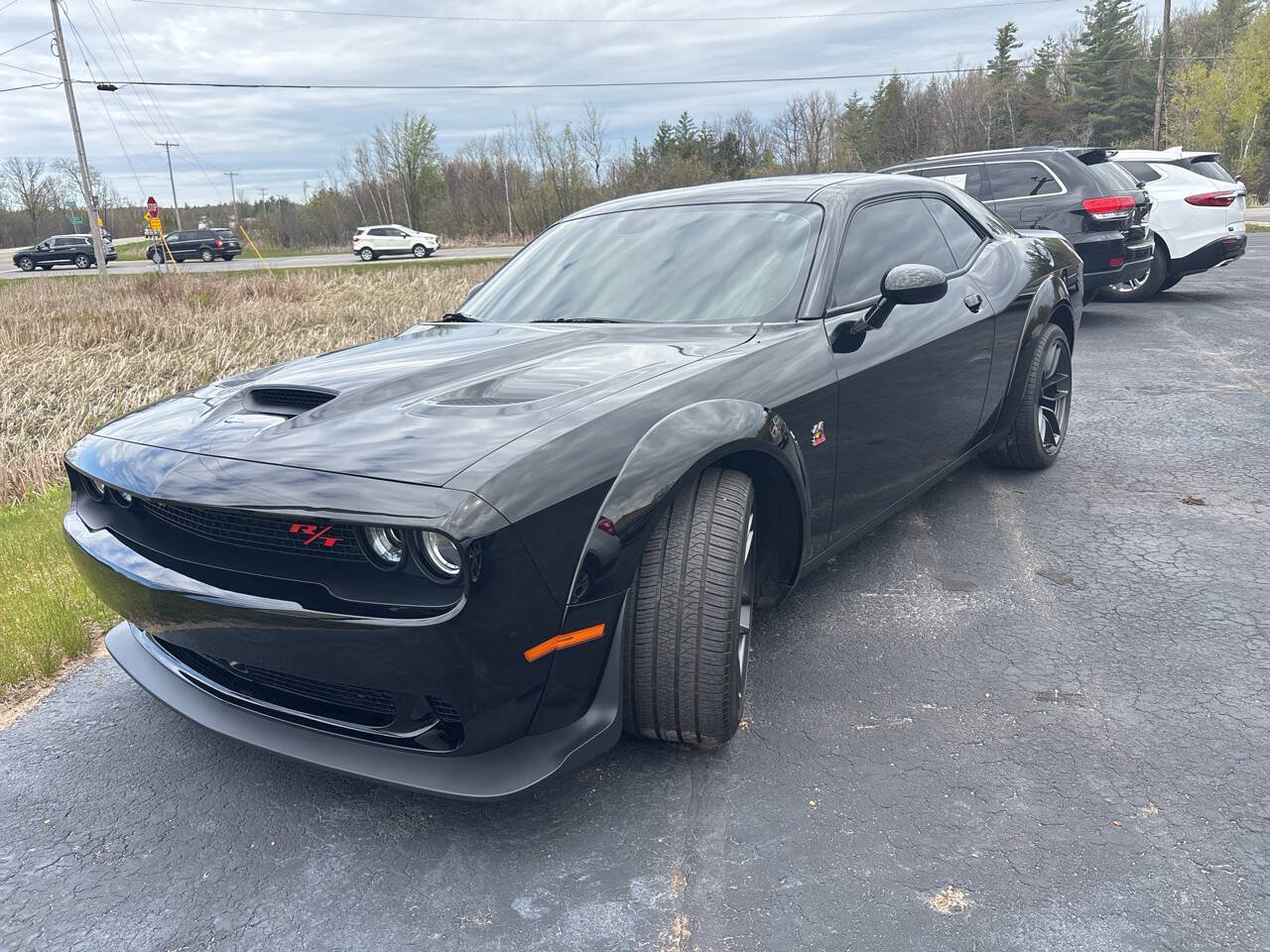 Used 2022 Dodge Challenger R/T Scat Pack RWD image 2