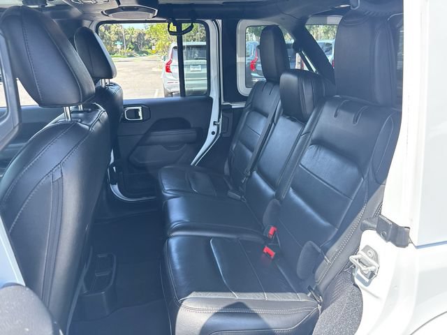 Used 2020 Jeep Wrangler Unlimited Sahara AWD/4WD image 10
