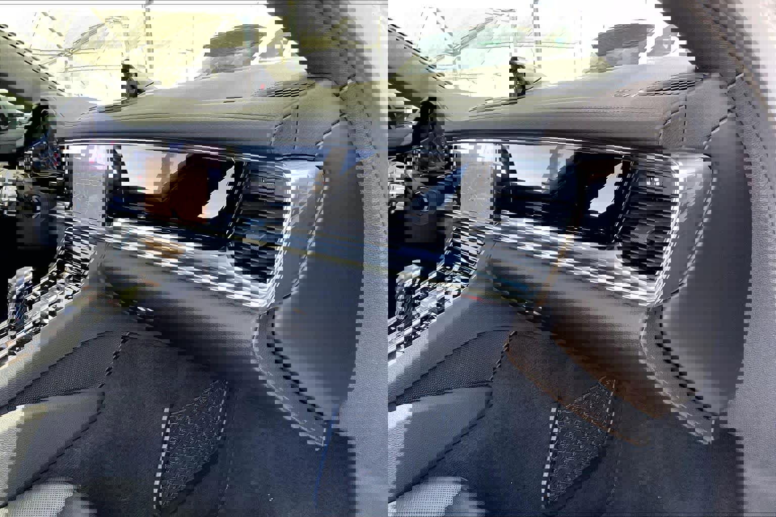 Used 2022 Porsche Panamera 4 Platinum Edition image 19