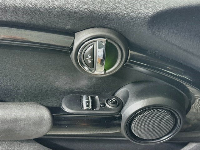 Used 2020 MINI Cooper S w/ Storage Package FWD image 23