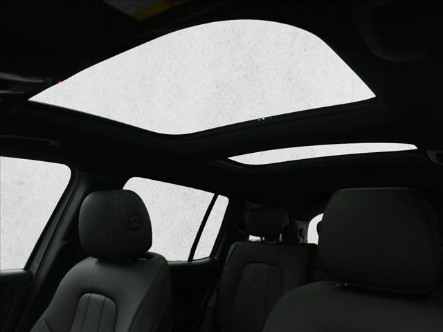 New 2026 Mercedes-Benz GLB 250 4MATIC image 18