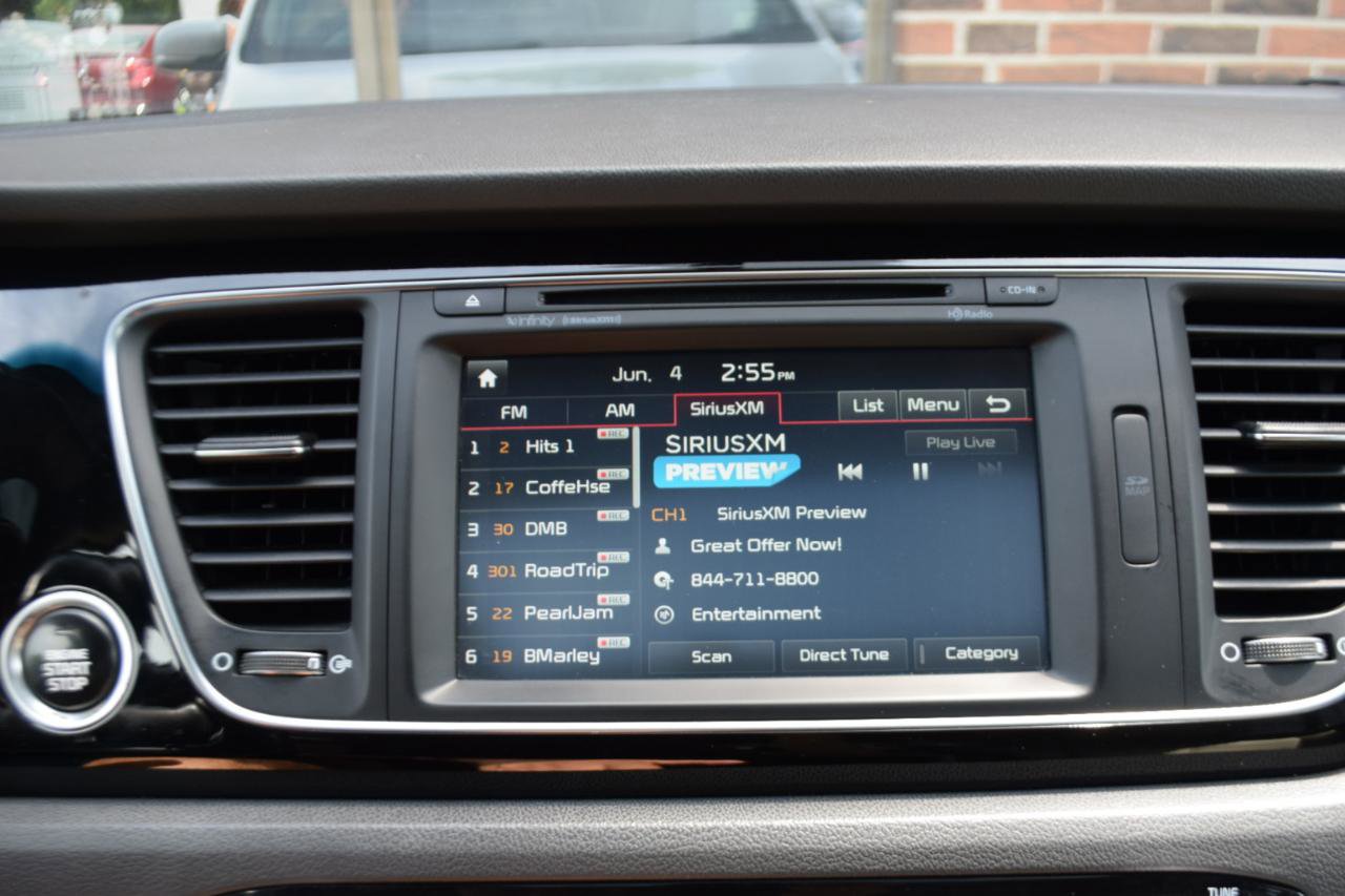 Used 2015 Kia Sedona SX FWD image 22